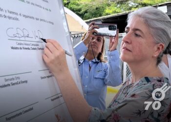 Firma de convenios para construcción y mejora de viviendas en Arauca