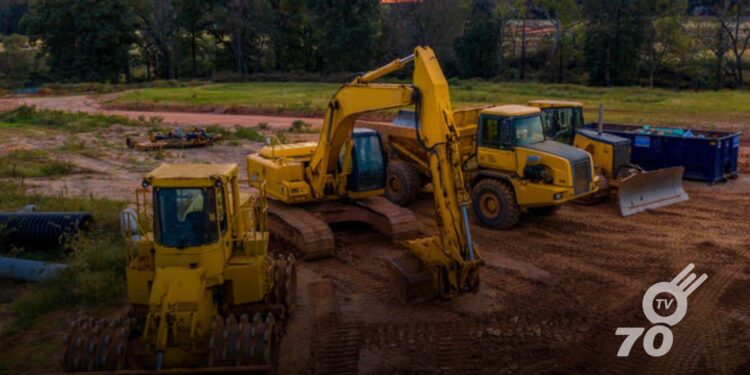 Parex inicia entrega de maquinaria en Arauca para mitigación de ola invernal