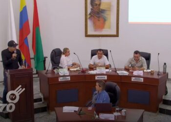 El director del Invías Casanare – Arauca, Juan Gabriel Rodríguez, asistió a la Asamblea Departamental para explicar la ejecución e inversión realizados de los corredores viales en Arauca.