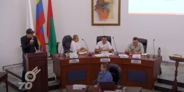 El director del Invías Casanare – Arauca, Juan Gabriel Rodríguez, asistió a la Asamblea Departamental para explicar la ejecución e inversión realizados de los corredores viales en Arauca.