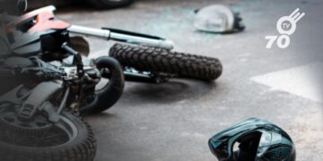 Accidentes en Arauca resultan en el fallecimiento de un trabajador y una joven madre, con tres personas heridas.