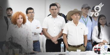 Se logra acuerdo parcial en negociaciones, levantando bloqueos en vías. Continuarán diálogos para resolver demandas restantes.