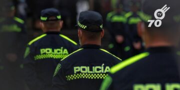 Descubre cómo la estrategia de Microterritorios Seguros de la Policía Nacional y la colaboración con el Alcalde de Arauca, Juan Qüenza, están transformando Arauca en un municipio más seguro y próspero, mejorando la seguridad en áreas críticas y fortaleciendo la comunidad.