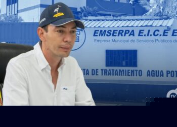 Juan Qüenza, alcalde de Arauca, busca optimizar el servicio de agua con la gestión de 8 bombas, de las cuales solo una está operativa.