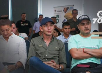 Durante diálogos de paz, el Alcalde de Arauca instó a reconsiderar el traslado de presos del ELN, buscando preservar la seguridad y el bienestar comunitario.
