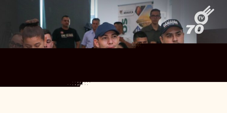 Durante diálogos de paz, el Alcalde de Arauca instó a reconsiderar el traslado de presos del ELN, buscando preservar la seguridad y el bienestar comunitario.