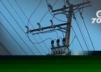 Arauca enfrenta incrementos en tarifas de electricidad por El Niño, afectando hogares y comercios. Buscan soluciones ante altos costos energéticos.
