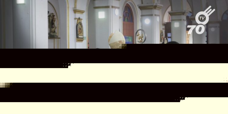 En la Misa Crismal en Arauca, el Obispo Jaime Cristóbal Abril insta a la oración por la paz y expresa preocupación por las víctimas del conflicto.