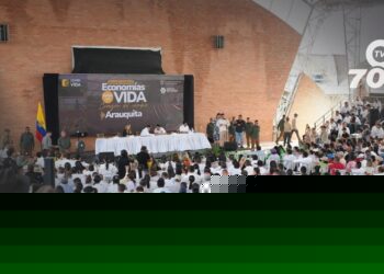 Durante el Encuentro Territorial en Arauquita, el presidente Petro comprometió 15.000 millones en una planta de cacao, apoyando el desarrollo regional.