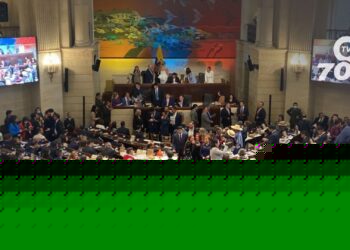 Frente al riesgo de fracaso del proyecto, el Gobierno se niega a modificar el umbral de afiliación para la reforma pensional.